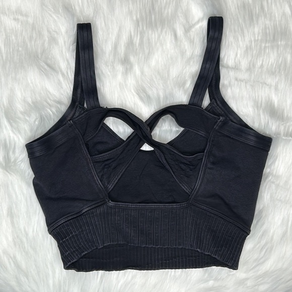 NWOT FREE PEOPLE | Good Karma
Scoop Neck Bra in Solid Black * Size:XS/S - Picture 5 of 6